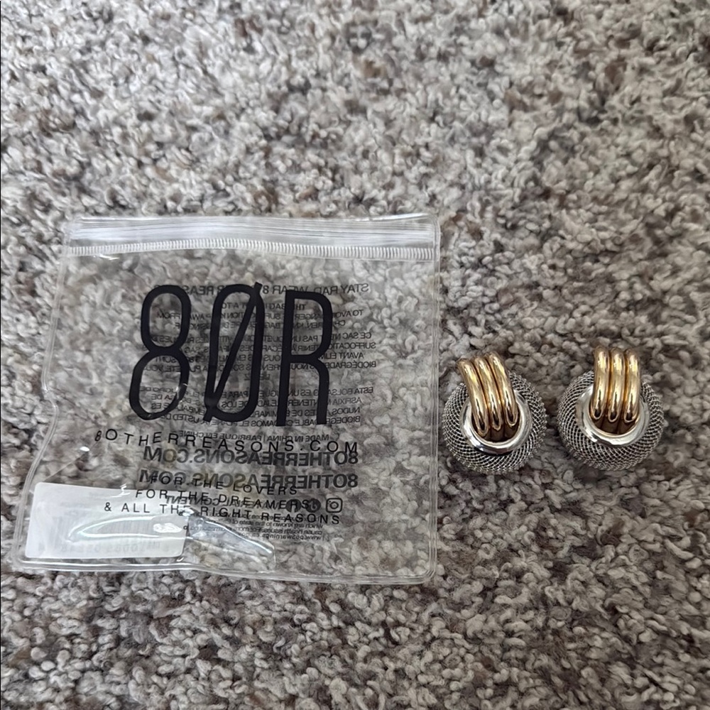8 Other Reasons Gold and Silver Minimalist Earrings